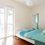 Guestready - Chic Flat Near Estrela Garden Appartement *