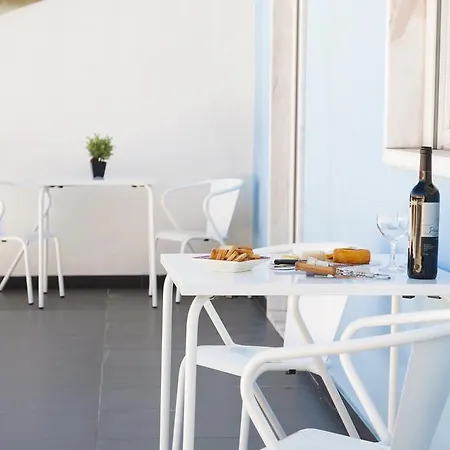 Joivy Joyful 2br With Terrace Nearby Sao Bento Palace * Lisboa
