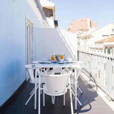 Guestready - Chic Flat Near Estrela Garden *