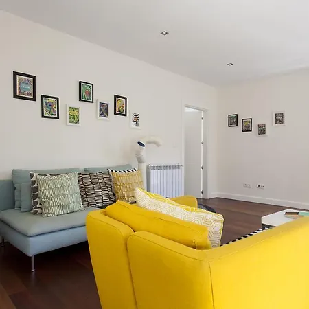 Apartmán Joivy Joyful 2br With Terrace Nearby Sao Bento Palace Lisboa