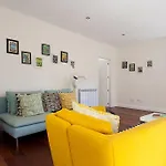 Guestready - Chic Flat Near Estrela Garden